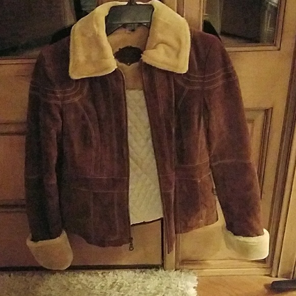 Jacket - Picture 2 of 5